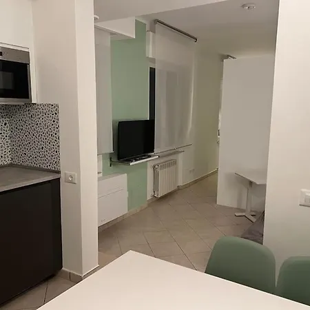 Apartment Center Pisa